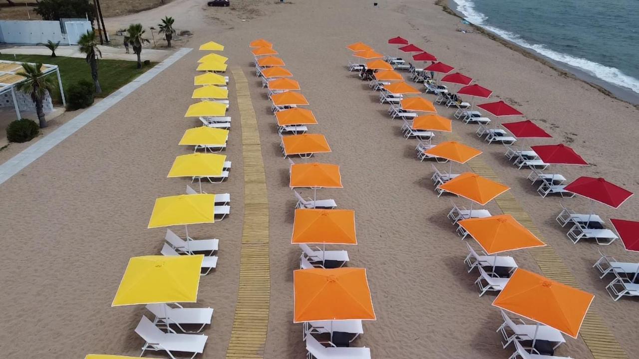 Buka Sandy Beach Messini Exterior photo