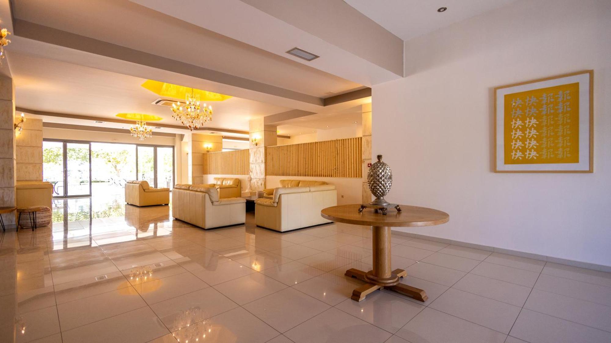 Buka Sandy Beach Messini Exterior photo